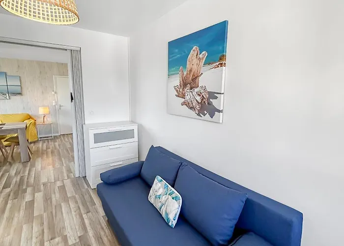 Lumineux, Vue Degagee, Et A Pied Appartement Ouistreham