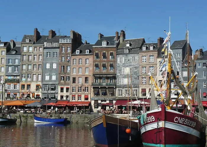 Lumineux, Vue Degagee, Et A Pied Ouistreham